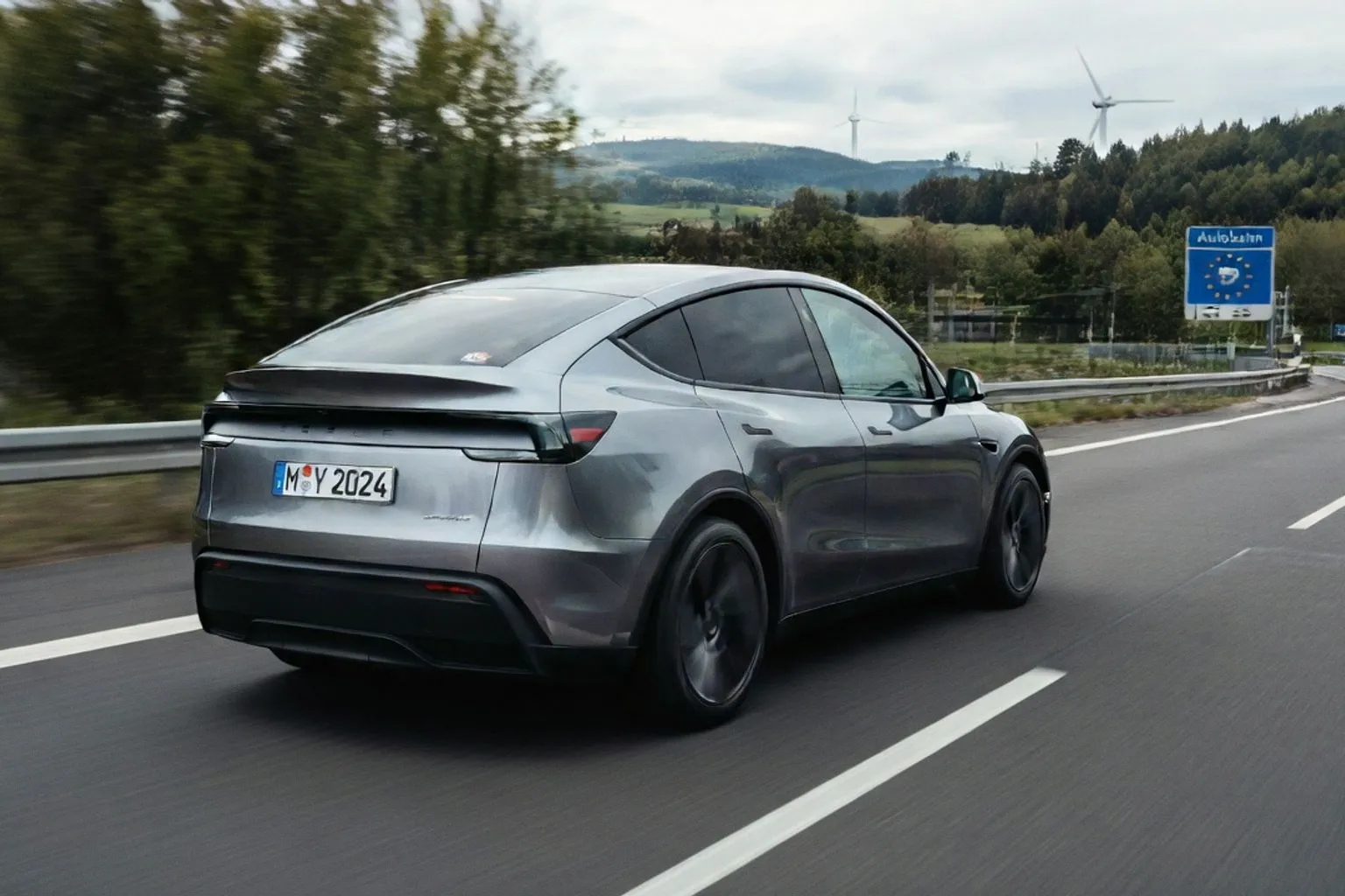 Tesla ruft 19 Model Y wegen fehlender Schrauben an der Vorderachse zurück